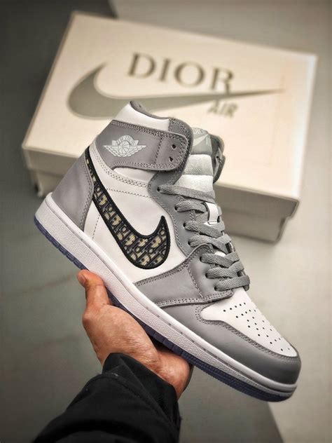 tenis nike x dior air jordan precio|jordan 1 retro high Dior.